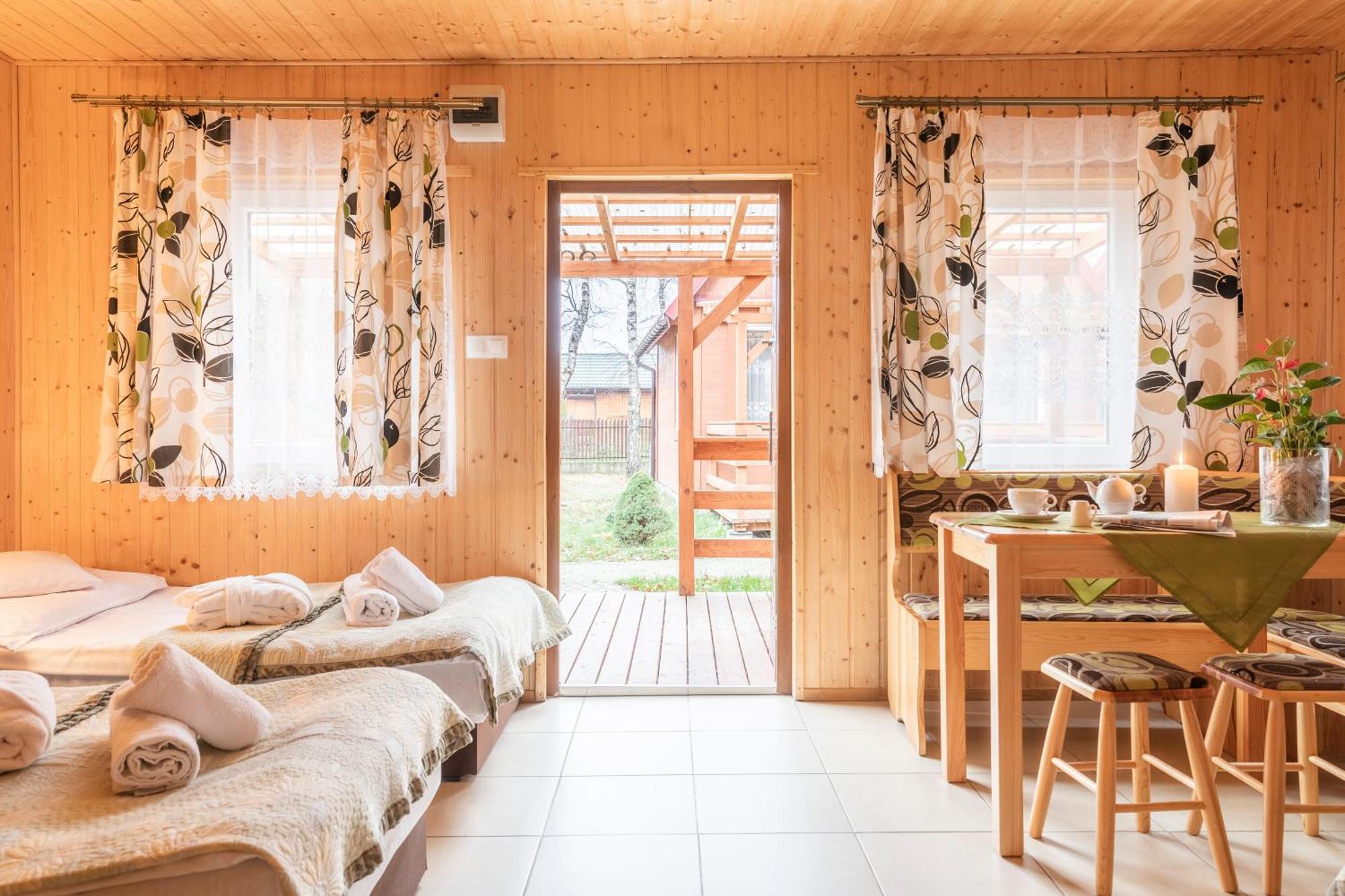 Bursztyn - Bernstein Spa & Wellness Dabki Ruang foto