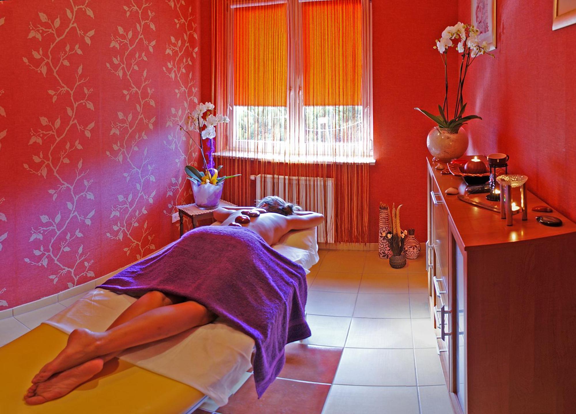 Bursztyn - Bernstein Spa & Wellness Dabki Ruang foto